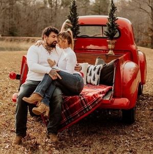 Meet your Posher, Bruce chelse